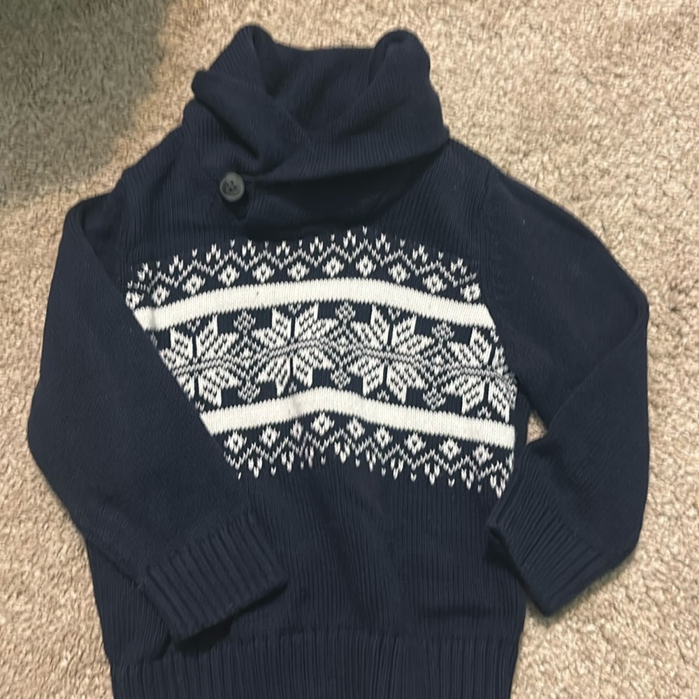 The Children’s Place sweater 12-18 months EUC
